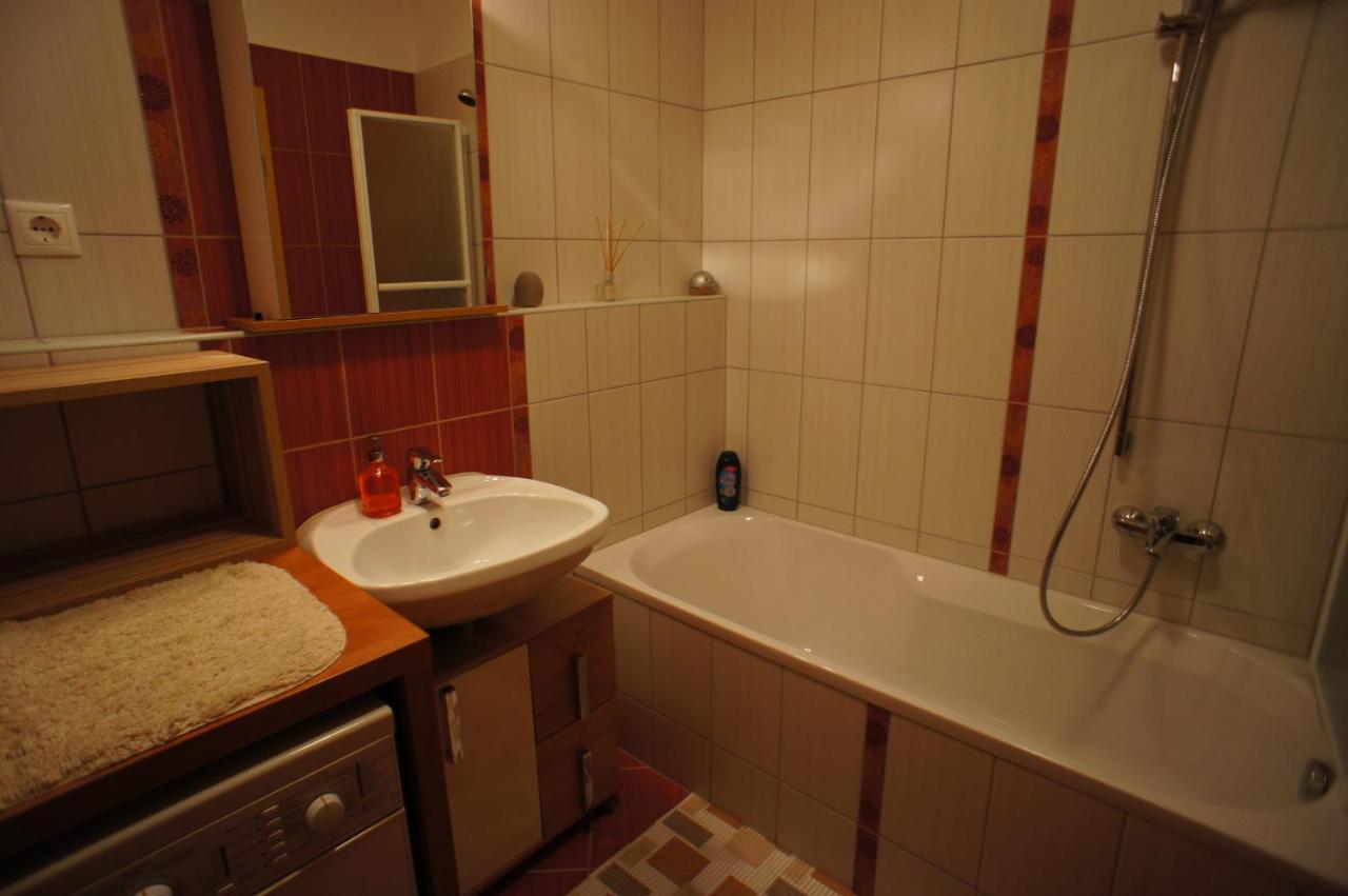 Galerius Home Harmony Gold 1. Apartman Siófok Eksteriør billede